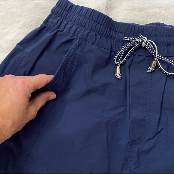 J Crew Woman’s Navy Blue Elastic Waist Pull On Shorts Swim Beach Activewear XS - Picture 4 of 10